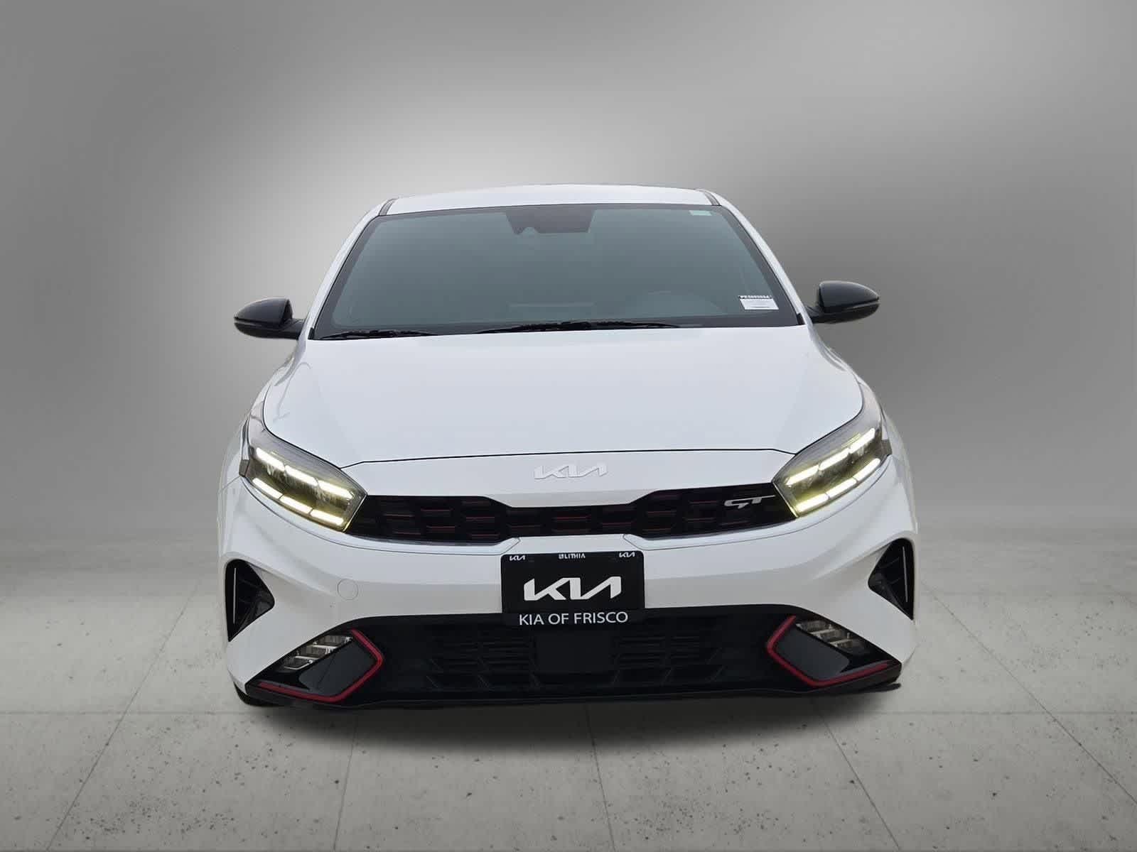 Thumbnail: 2023 Kia Forte - 9