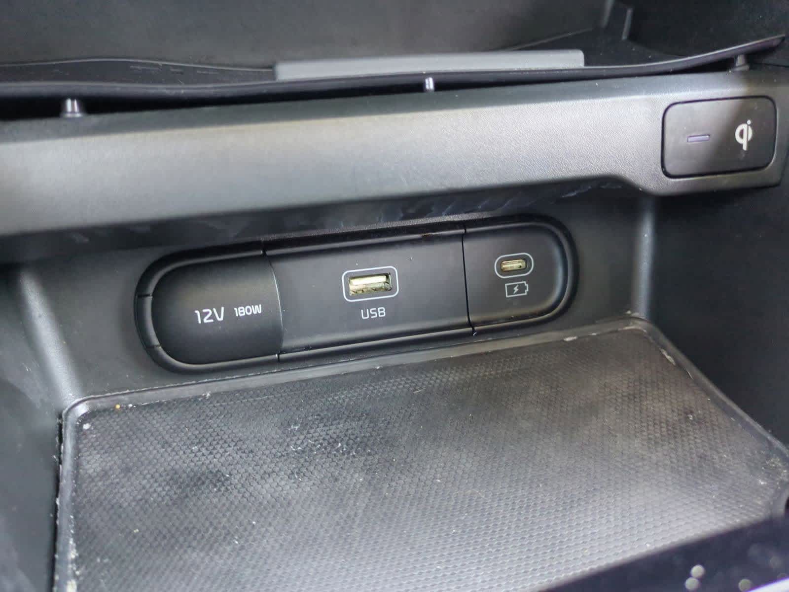 Thumbnail: 2023 Kia Soul - 31