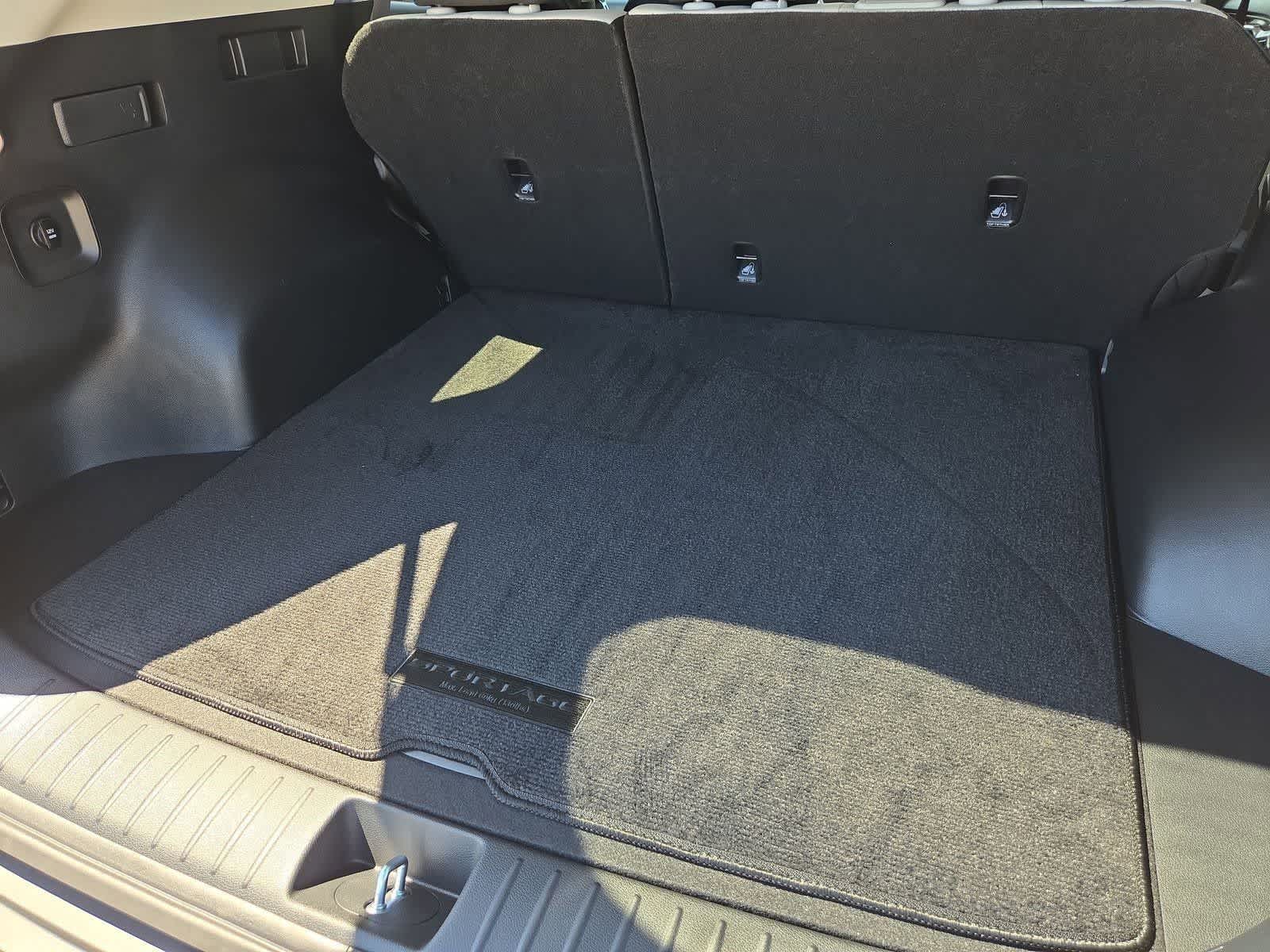 Thumbnail: 2025 Kia Sportage - 31