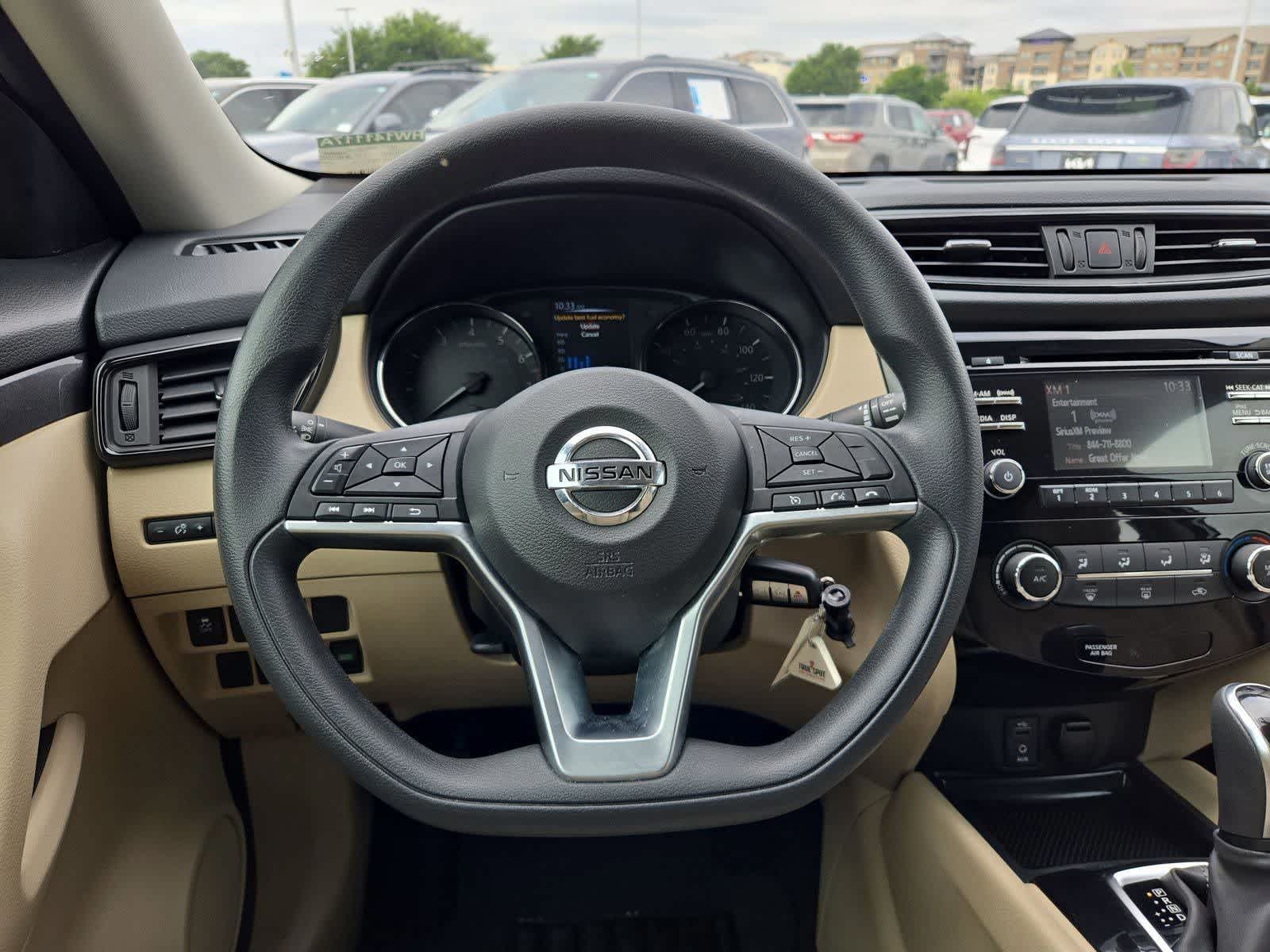 Thumbnail: 2017 Nissan Rogue - 20