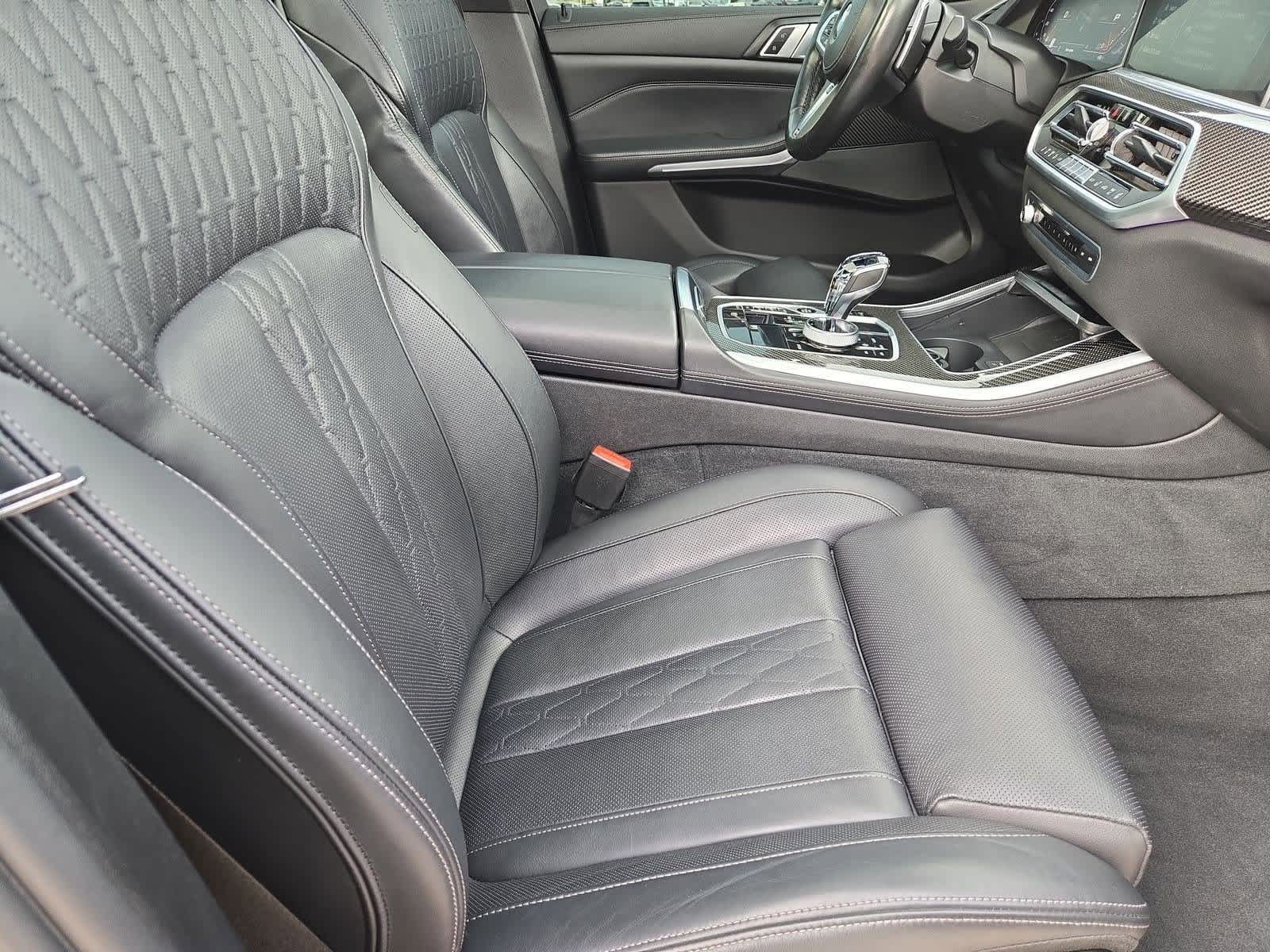 Thumbnail: 2022 BMW X5 - 20