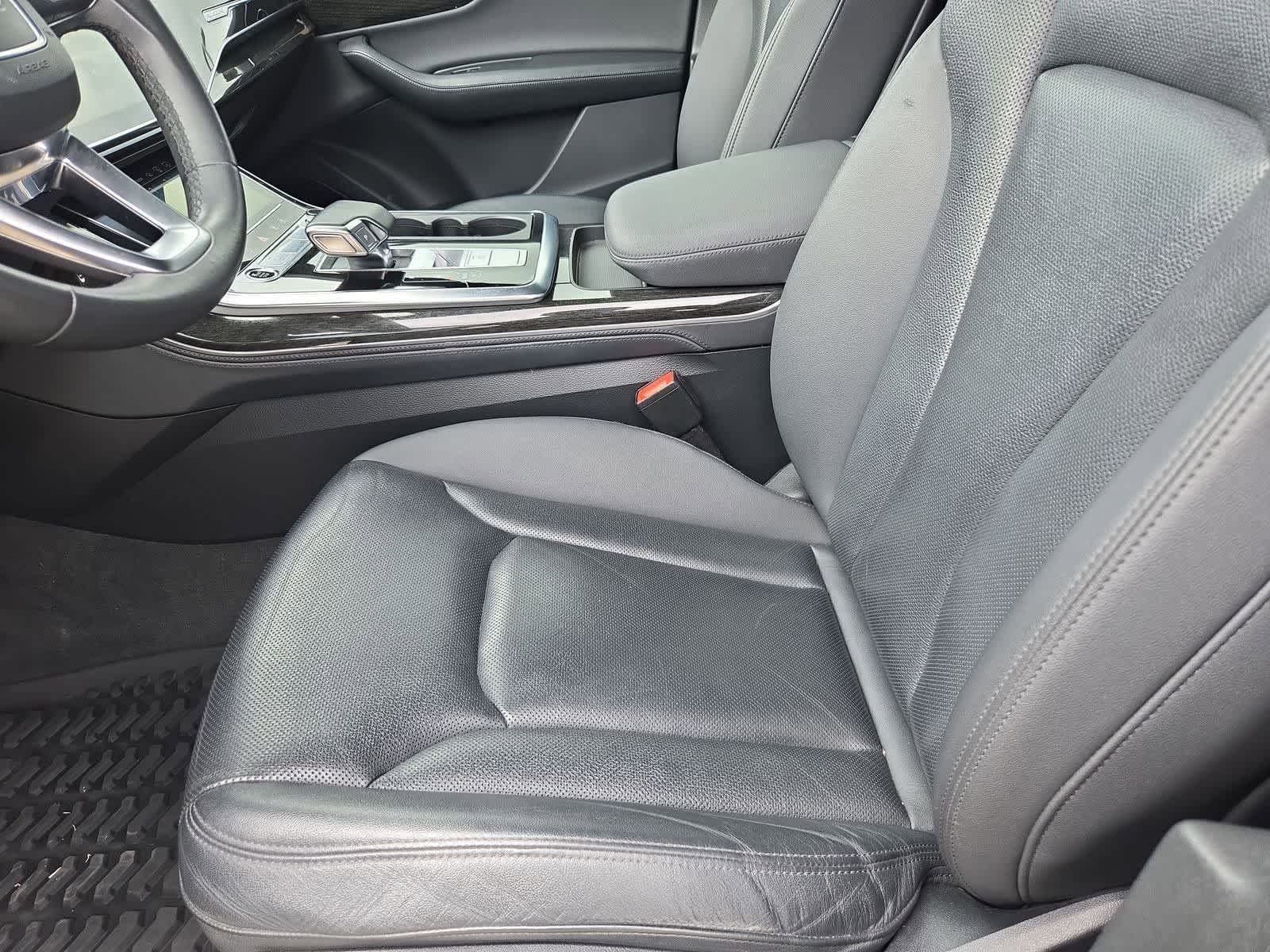 Thumbnail: 2021 Audi Q7 - 14