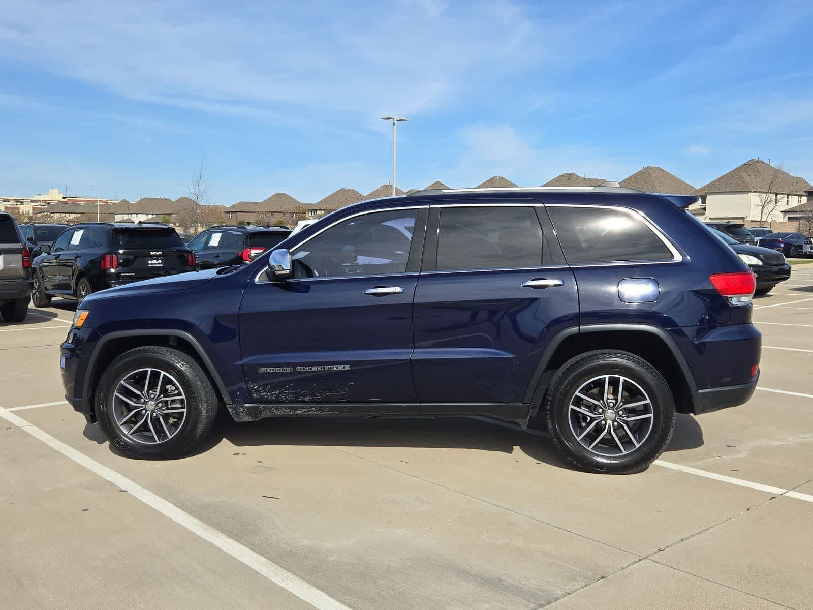 Thumbnail: 2018 Jeep Grand Cherokee - 3