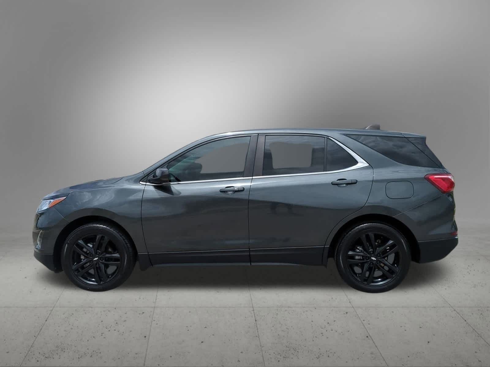 Thumbnail: 2021 Chevrolet Equinox - 3