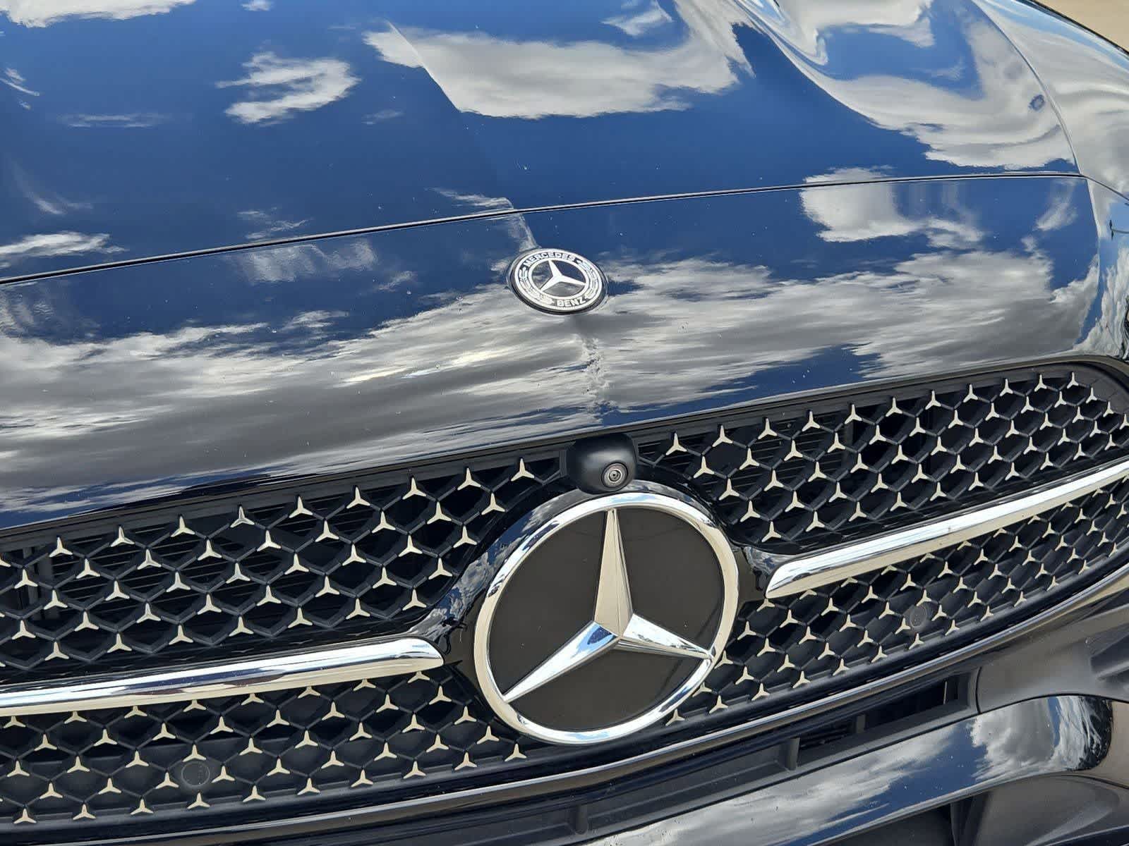 Thumbnail: 2023 Mercedes-Benz C-Class - 9
