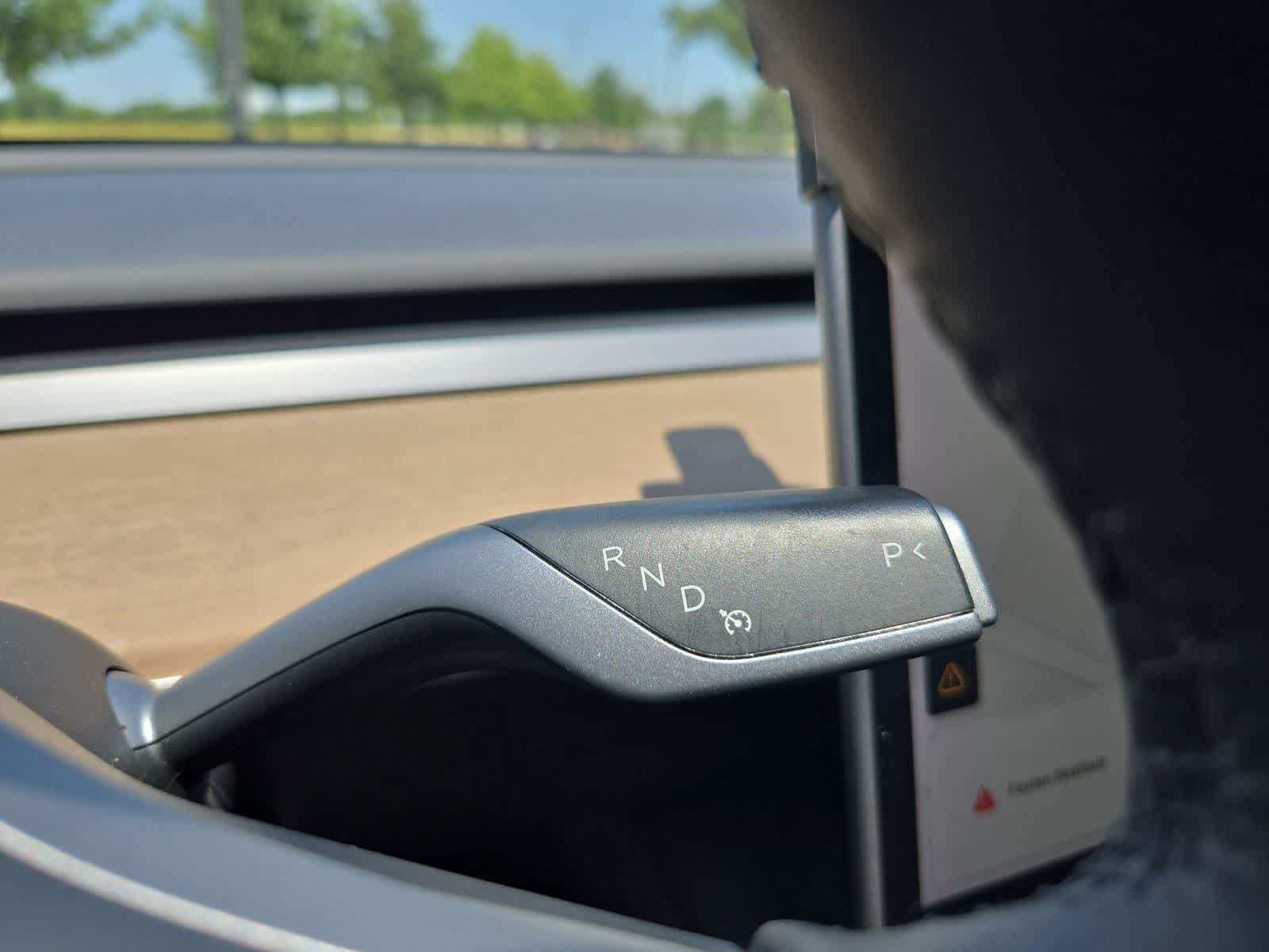 Thumbnail: 2022 Tesla Model Y - 26