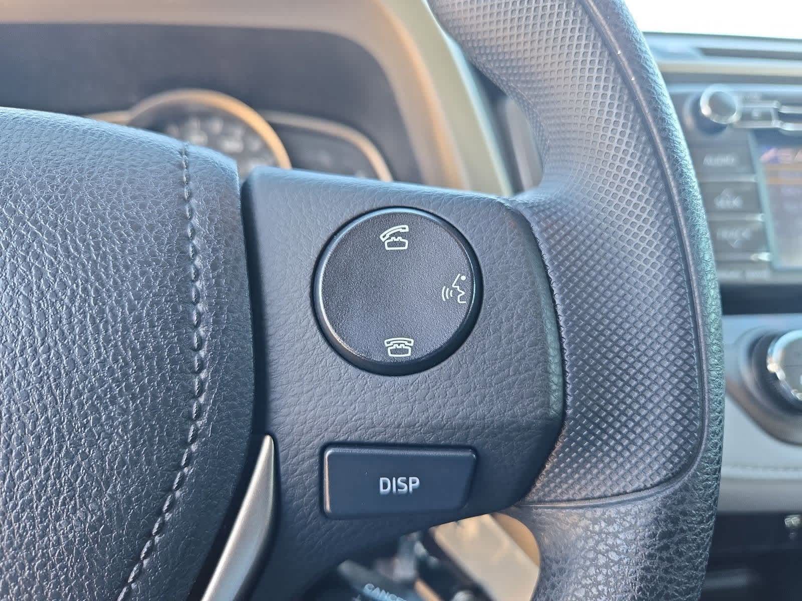 Thumbnail: 2013 Toyota RAV4 - 25