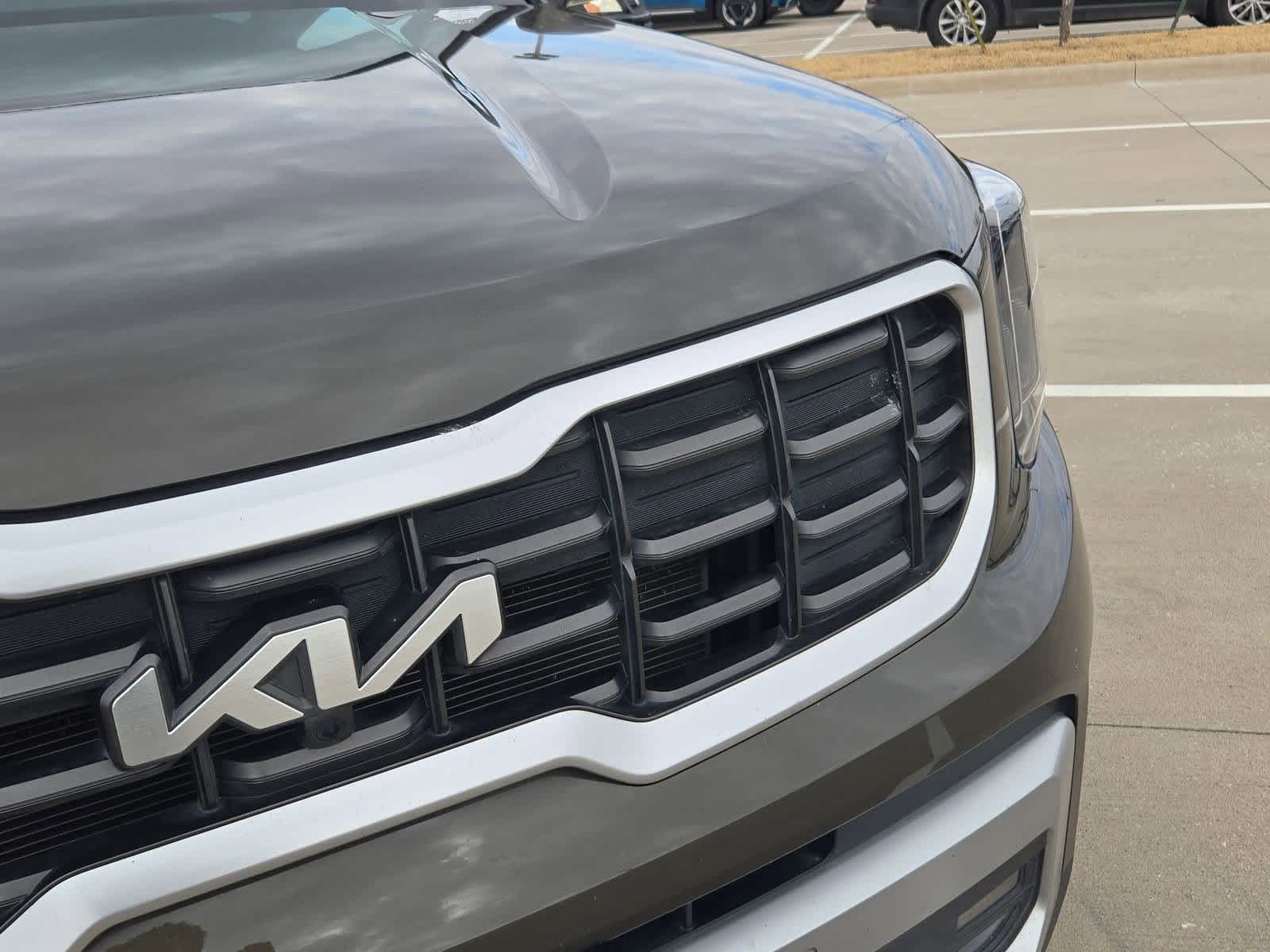 Thumbnail: 2023 Kia Telluride - 10