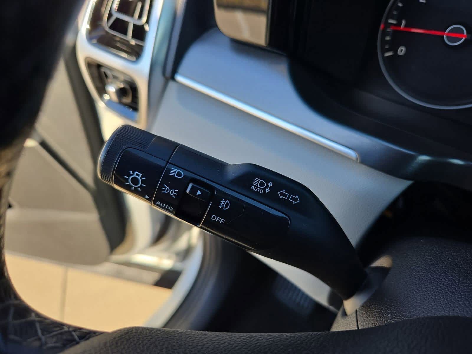 Thumbnail: 2021 Kia Sorento - 26