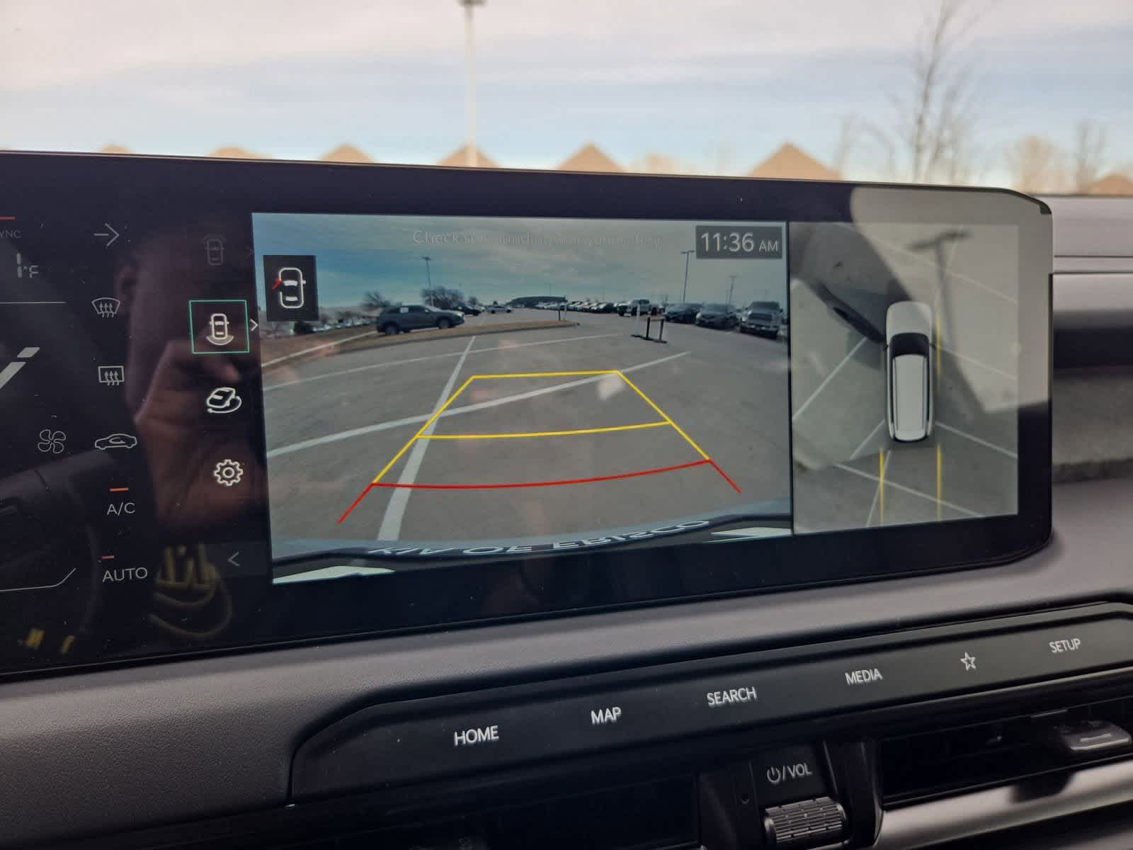 Thumbnail: 2027 Kia Telluride - 30