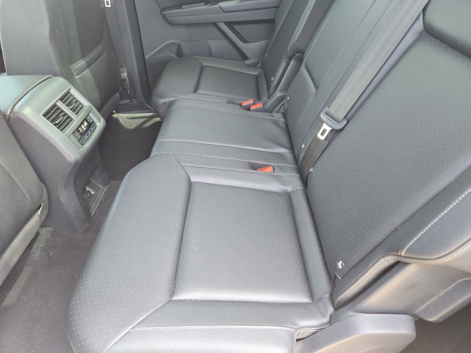 Thumbnail: 2019 Volkswagen Atlas - 18