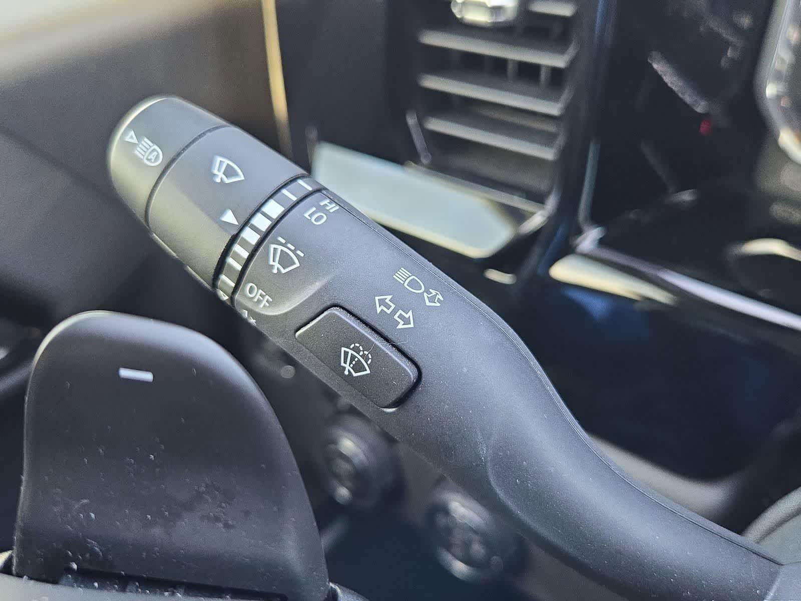 Thumbnail: 2023 Chevrolet Silverado 1500 - 26