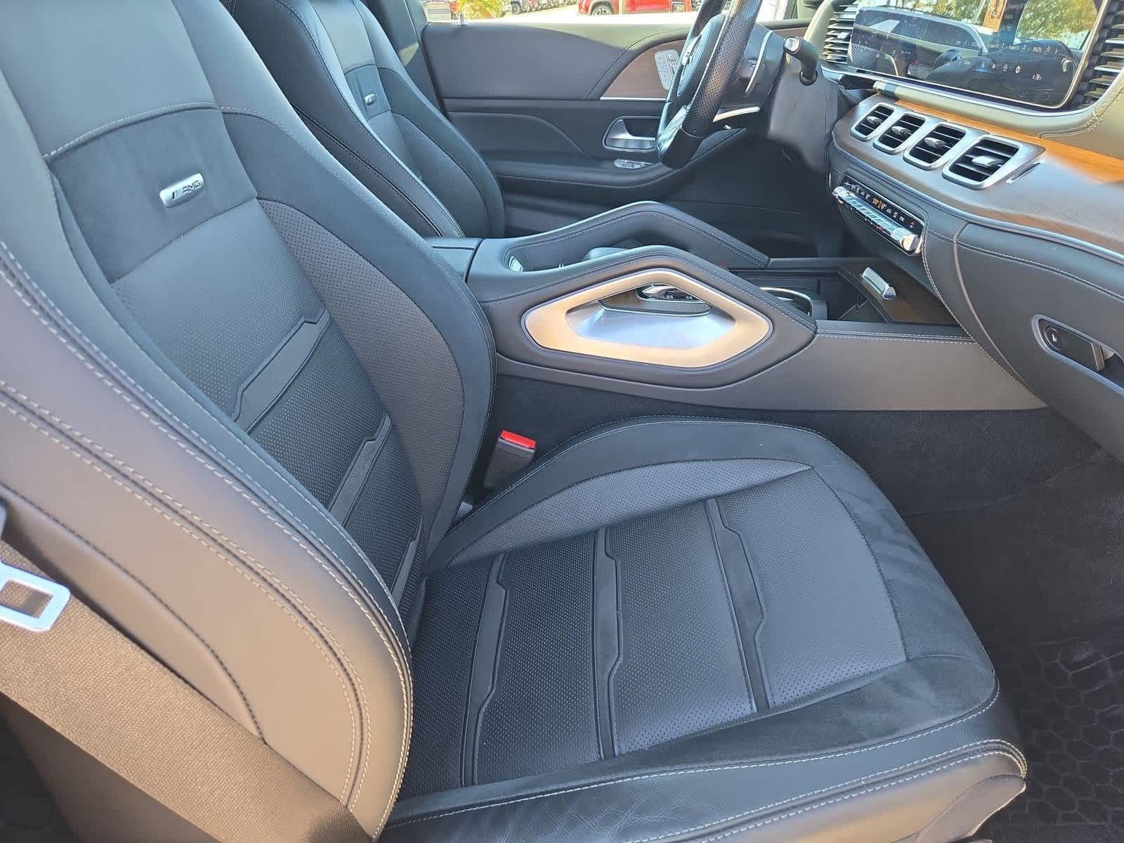 Thumbnail: 2022 Mercedes-Benz GLE - 22