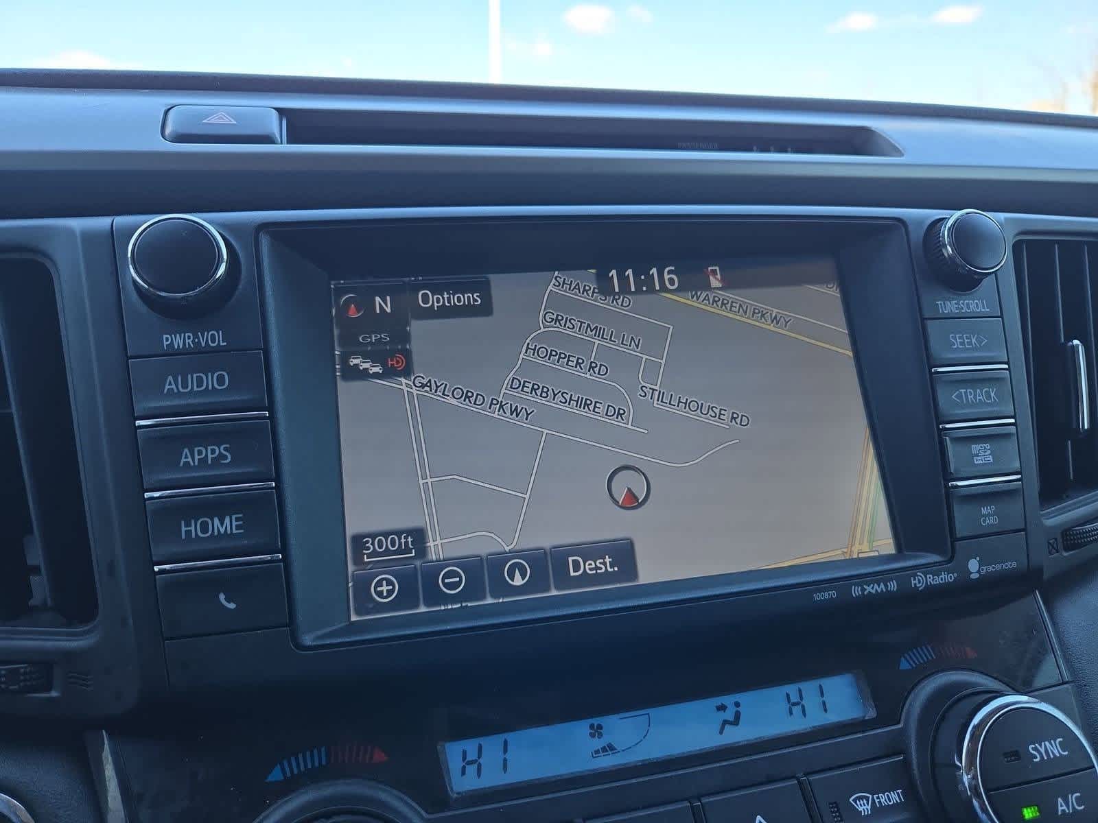 Thumbnail: 2018 Toyota RAV4 - 30