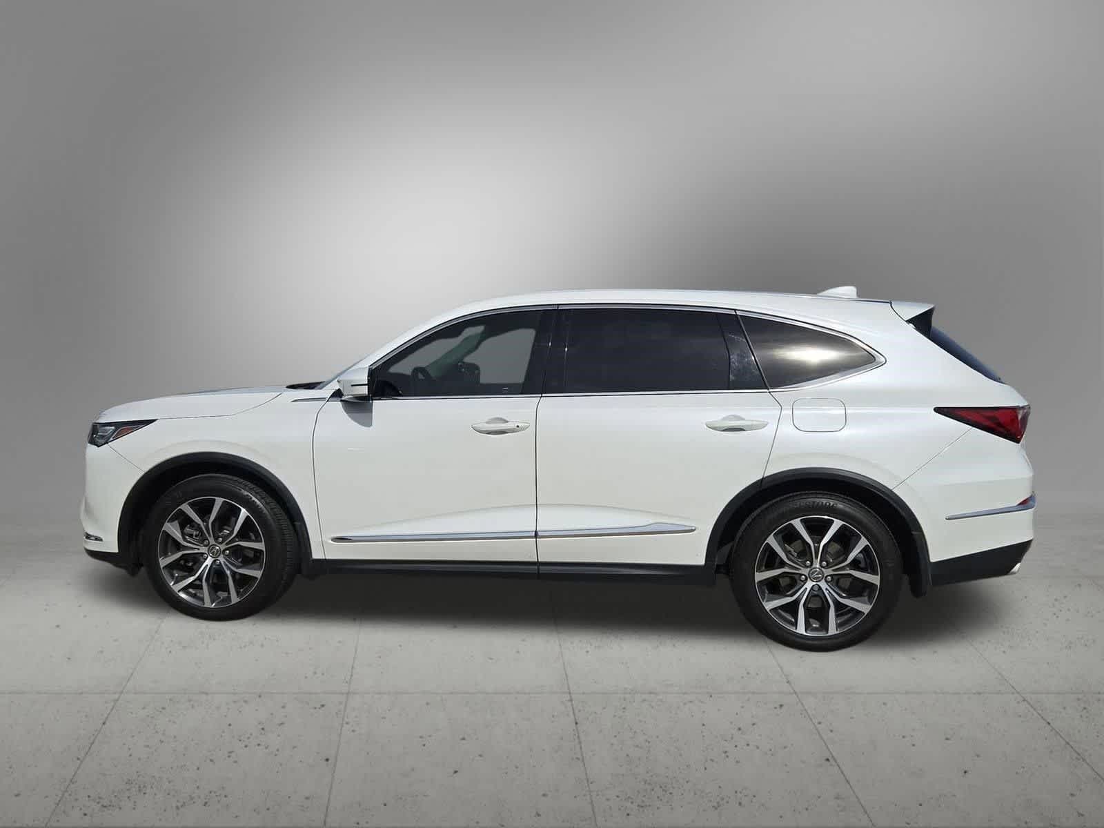 Thumbnail: 2023 Acura MDX - 3