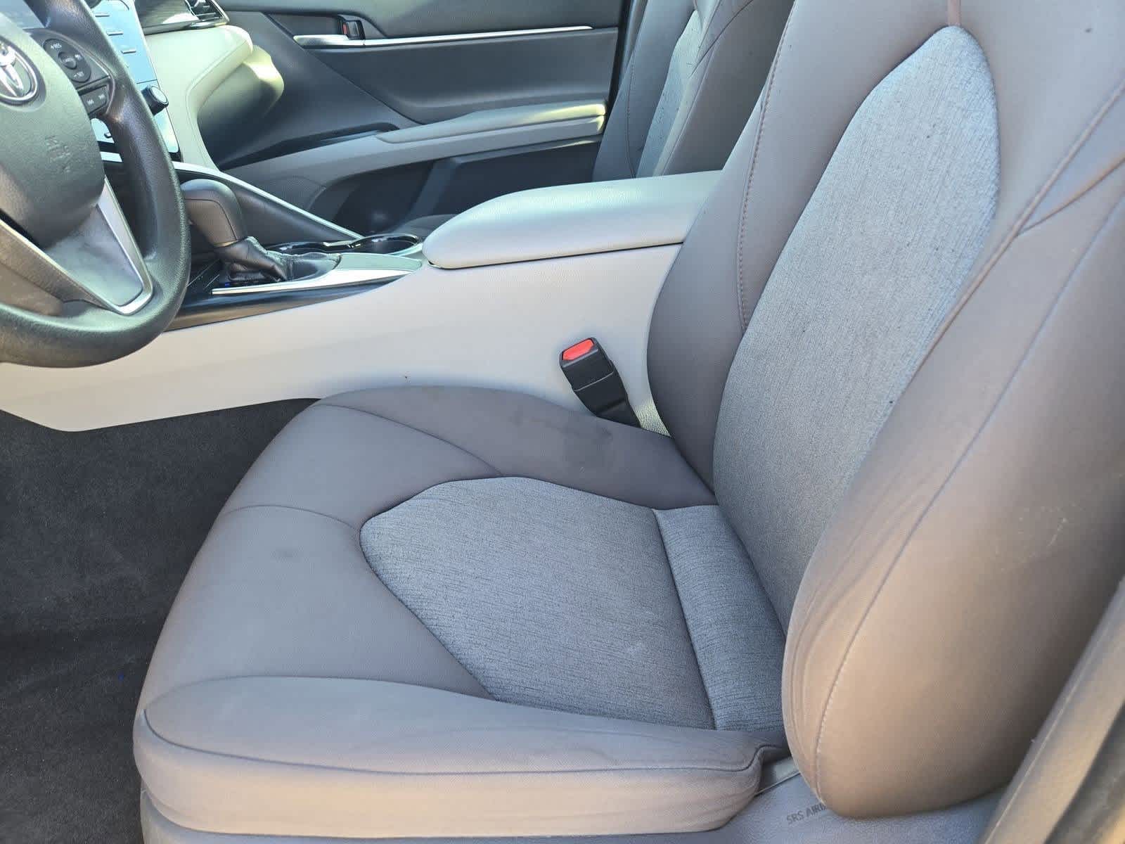 Thumbnail: 2020 Toyota Camry - 15