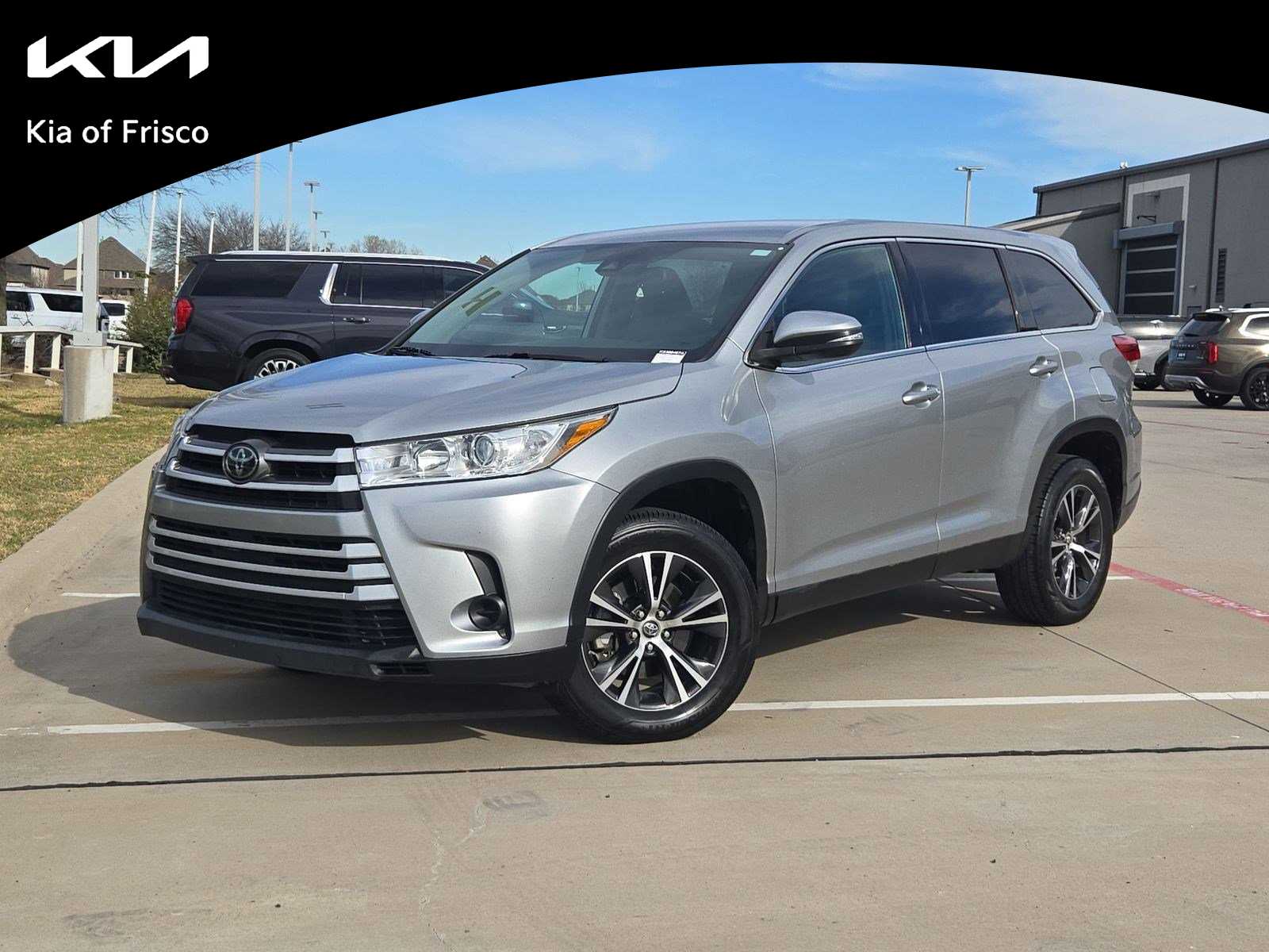 2019 Toyota Highlander LE