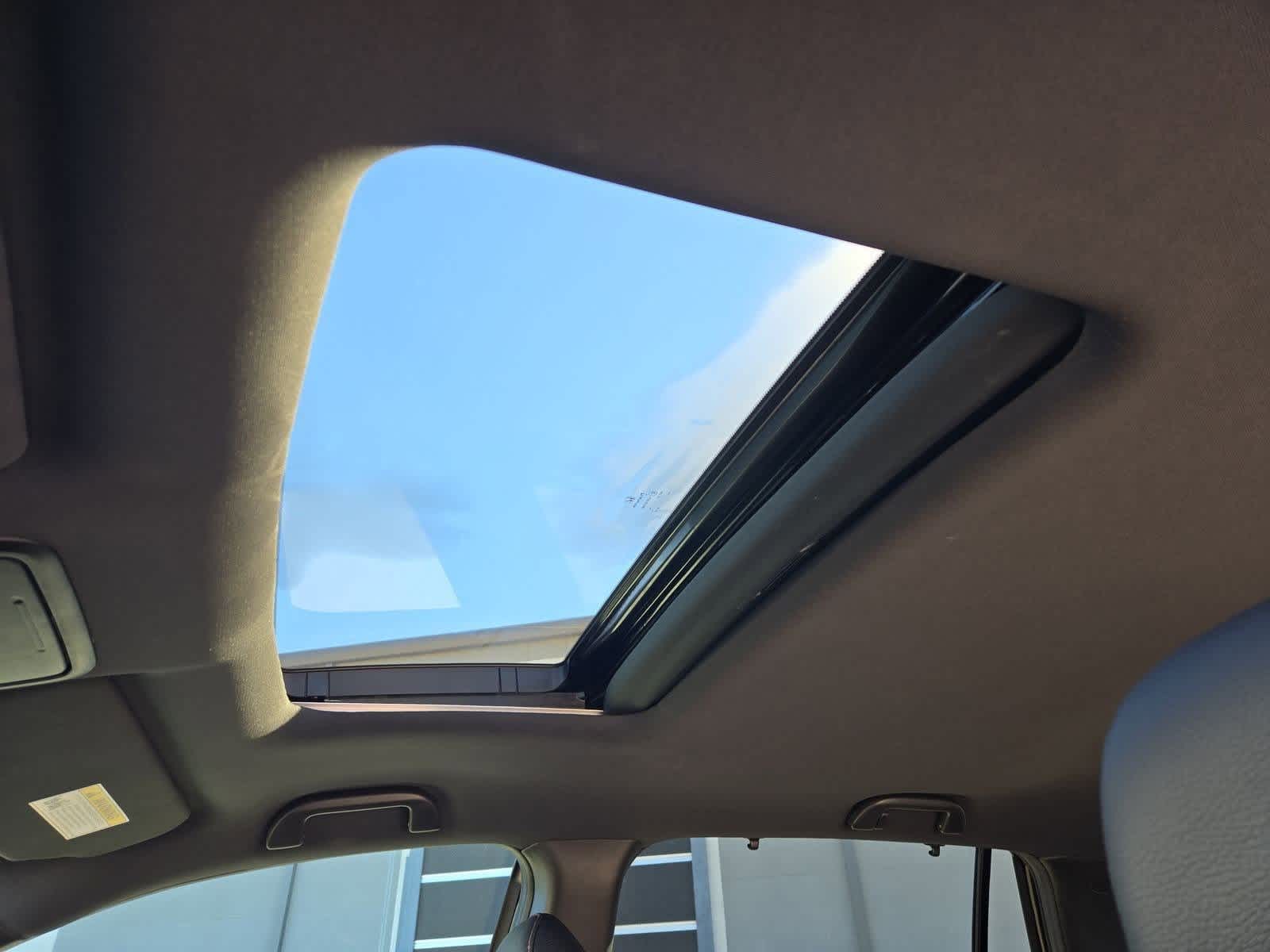 Thumbnail: 2022 Honda Pilot - 18