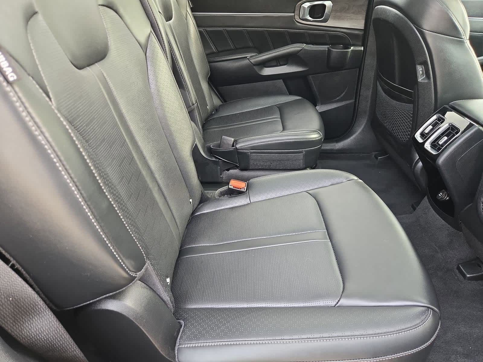 Thumbnail: 2024 Kia Sorento - 18