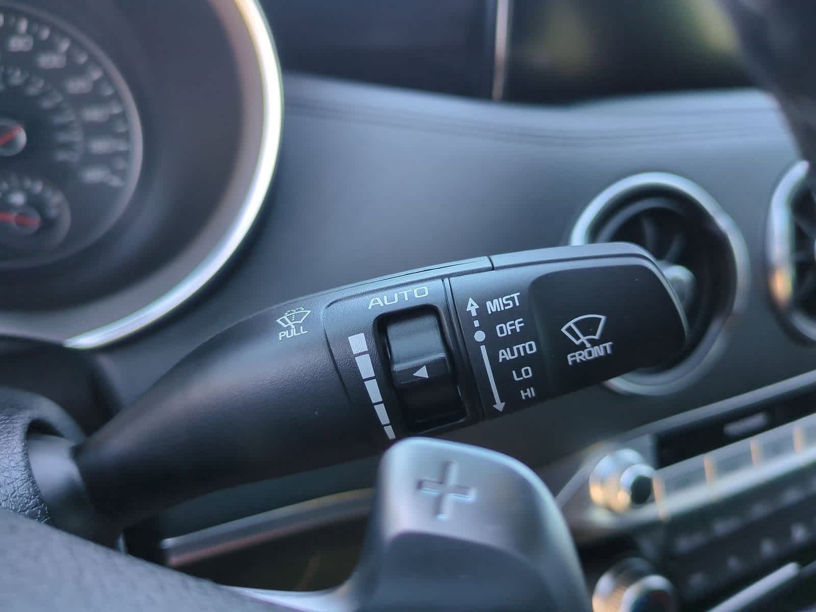 Thumbnail: 2023 Kia Stinger - 26