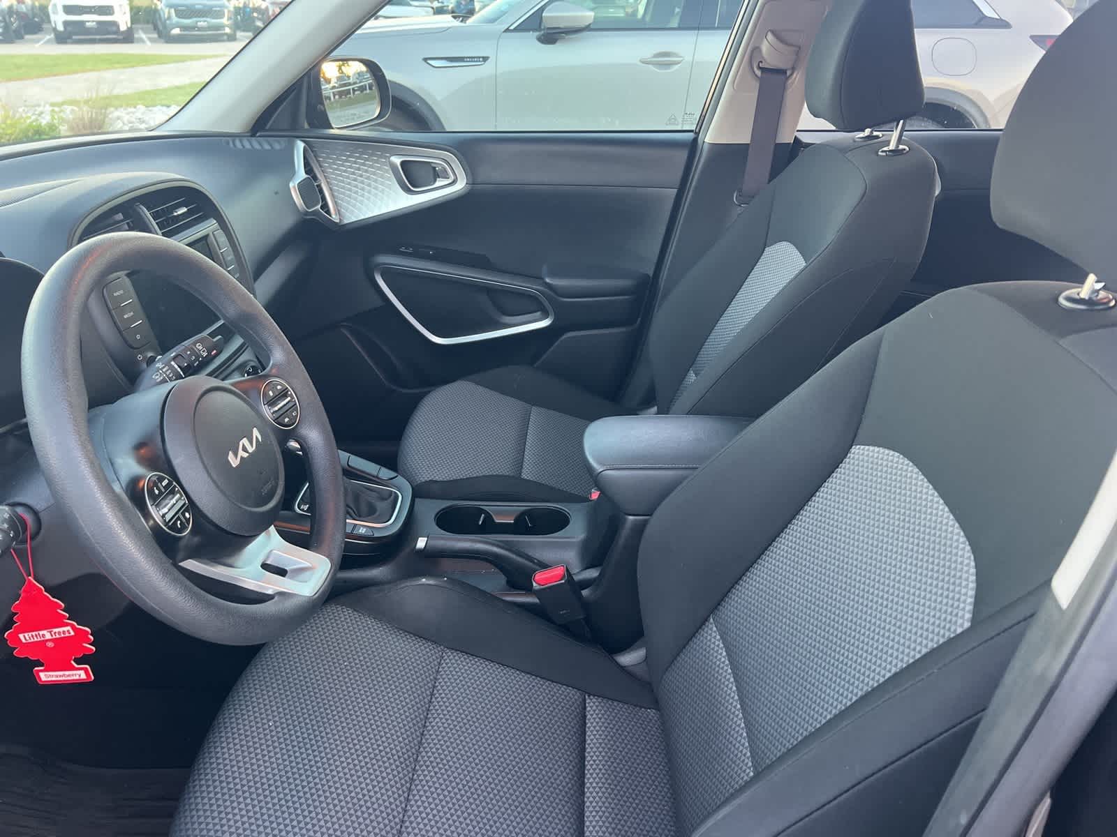 Thumbnail: 2023 Kia Soul - 5