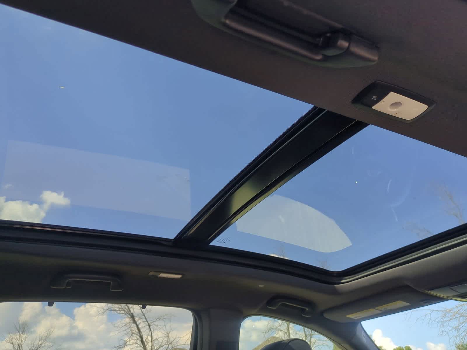 Thumbnail: 2026 Kia Carnival - 21