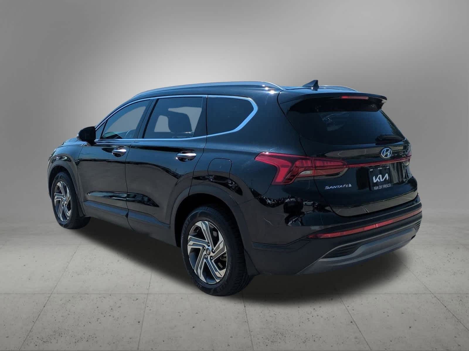 2023 Hyundai Santa Fe SEL photo 3