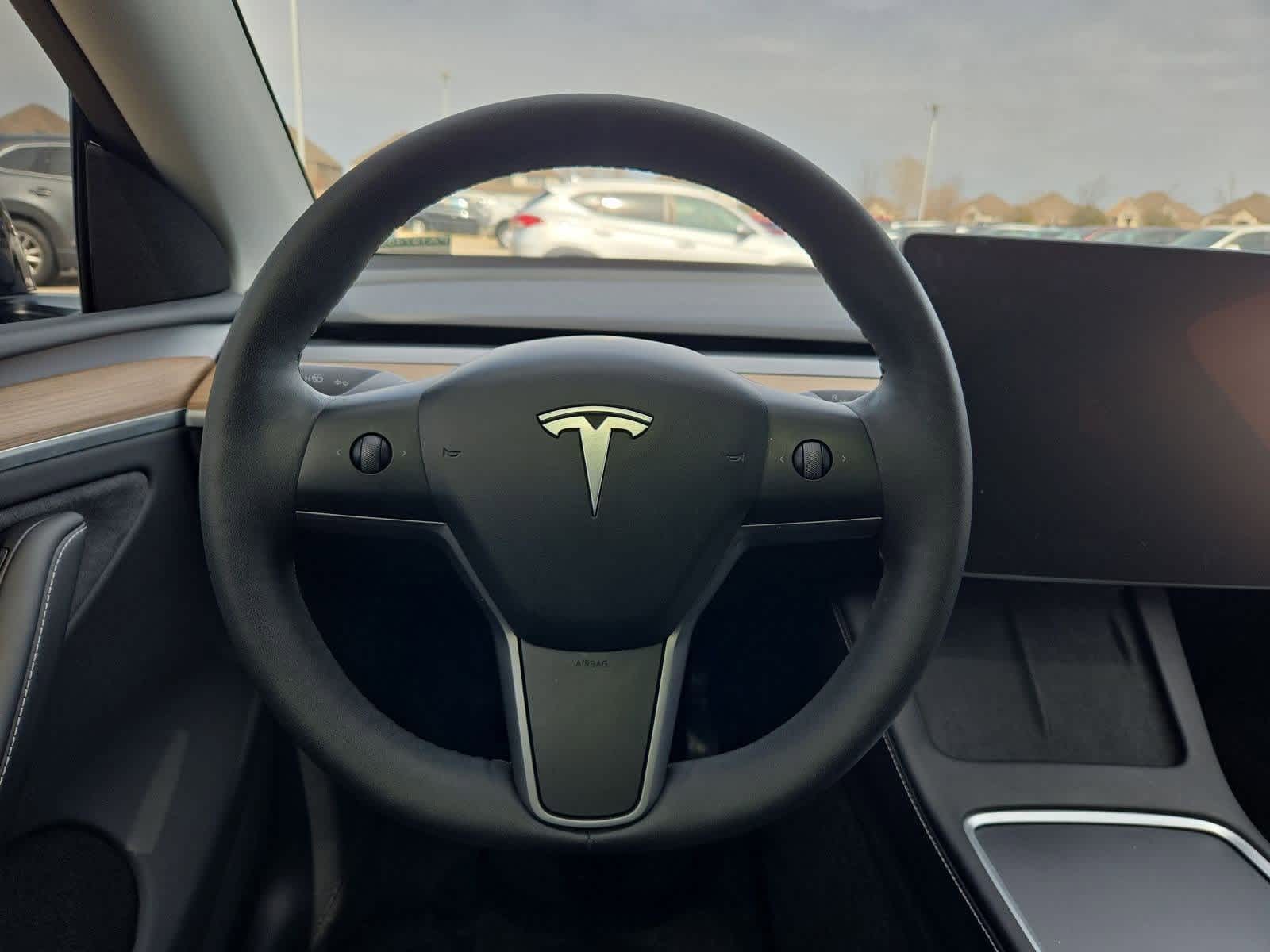 Thumbnail: 2023 Tesla Model Y - 20