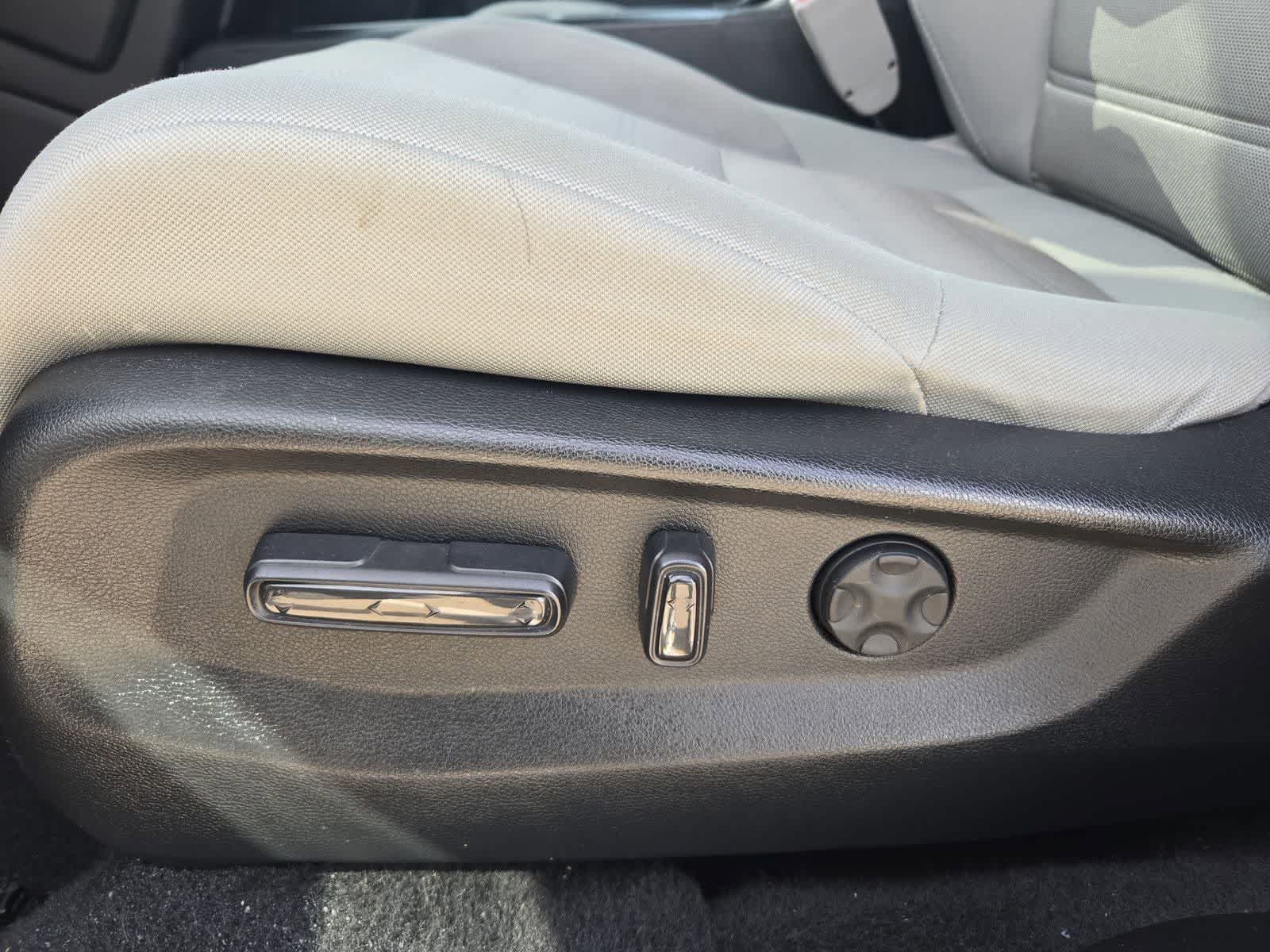 Thumbnail: 2019 Honda CR-V - 17