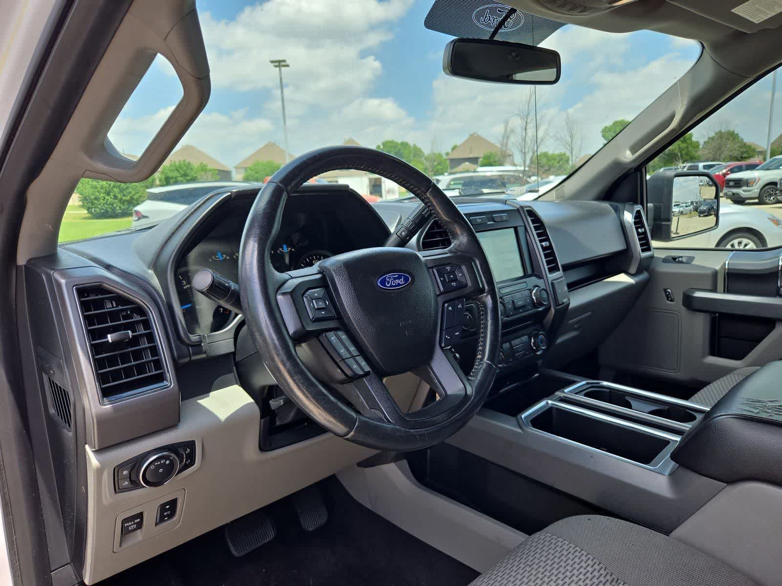 Thumbnail: 2017 Ford F-150 - 2