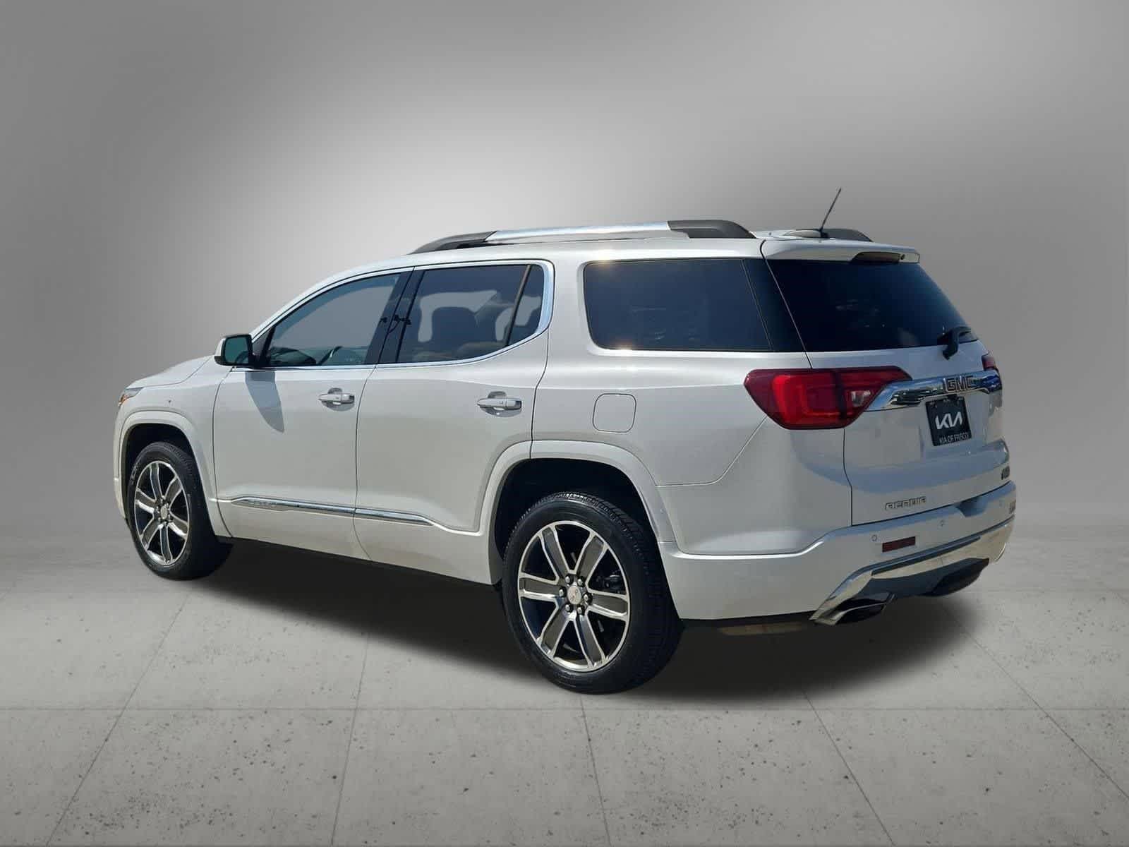 Thumbnail: 2018 GMC Acadia - 4