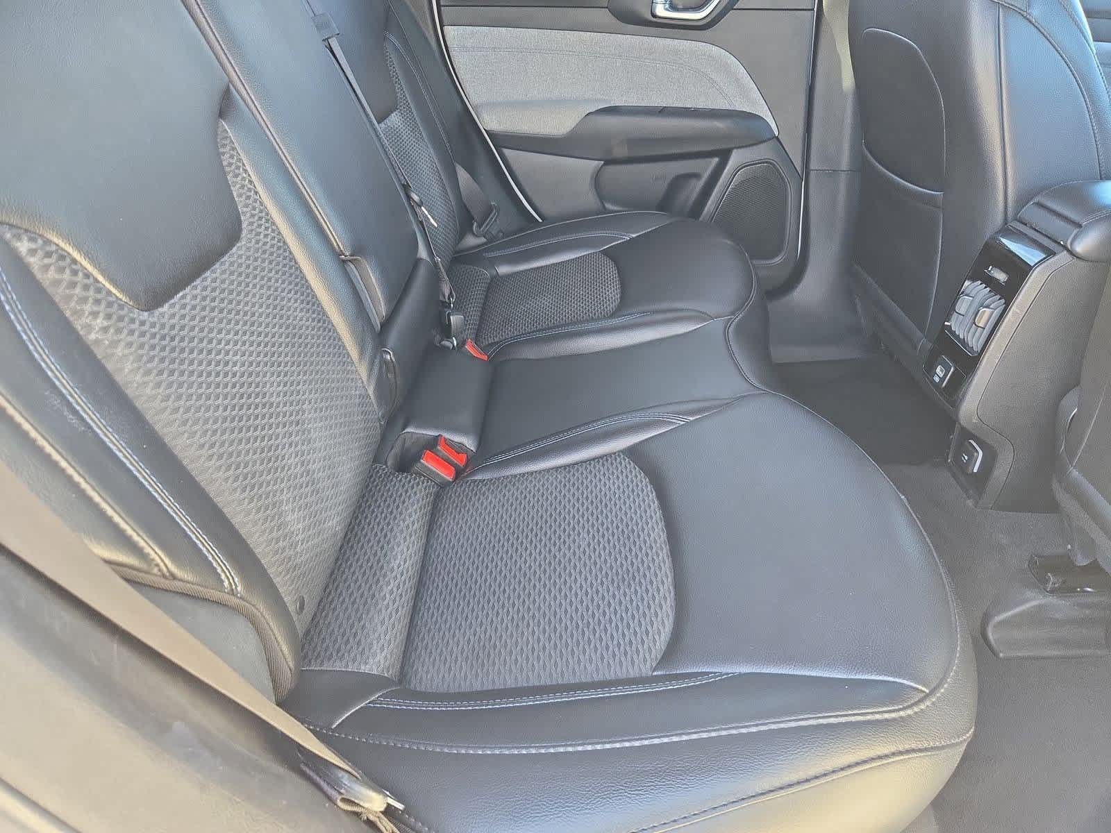 Thumbnail: 2023 Jeep Compass - 20