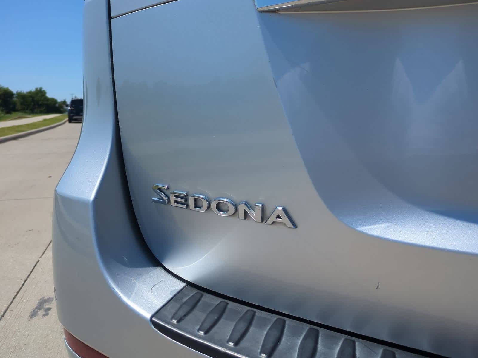 Thumbnail: 2017 Kia Sedona - 11