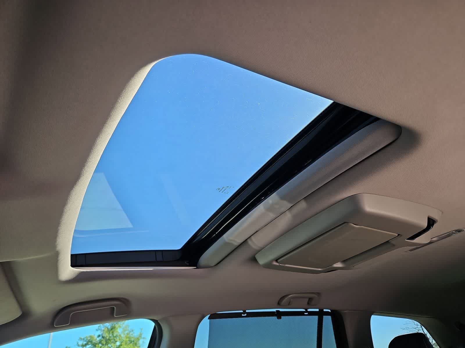 Thumbnail: 2020 Honda Pilot - 18