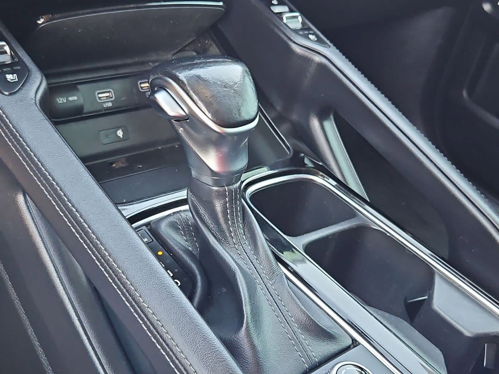 Thumbnail: 2020 Kia Telluride - 34