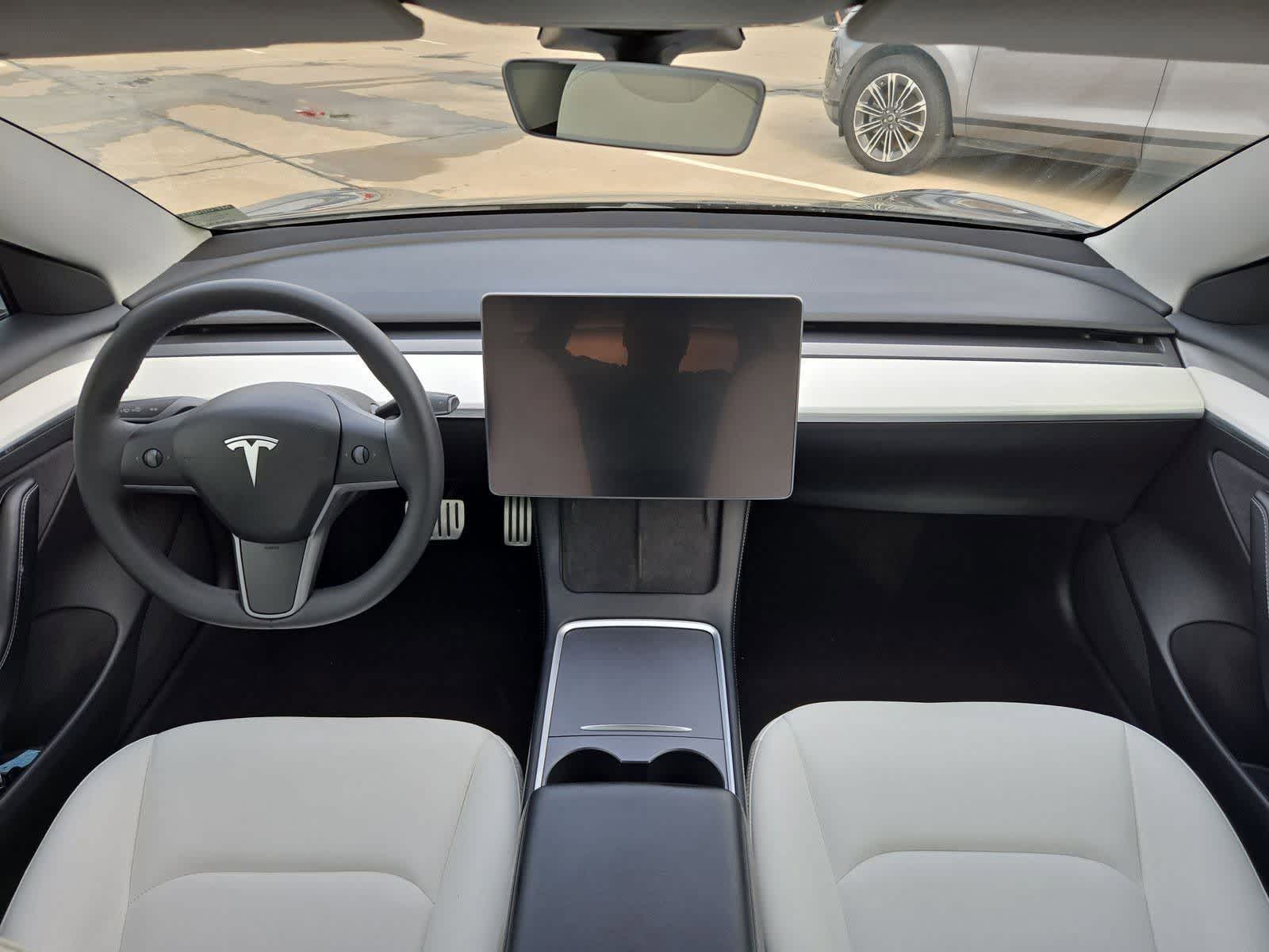 Thumbnail: 2021 Tesla Model 3 - 13