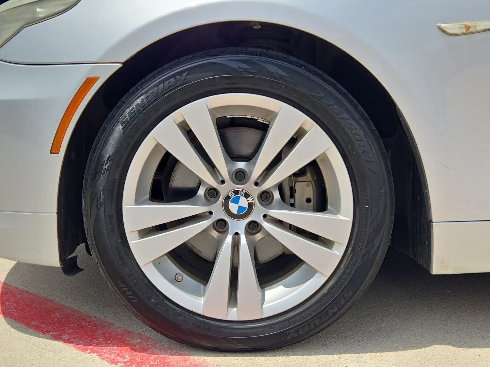 Thumbnail: 2009 BMW 5 Series - 12
