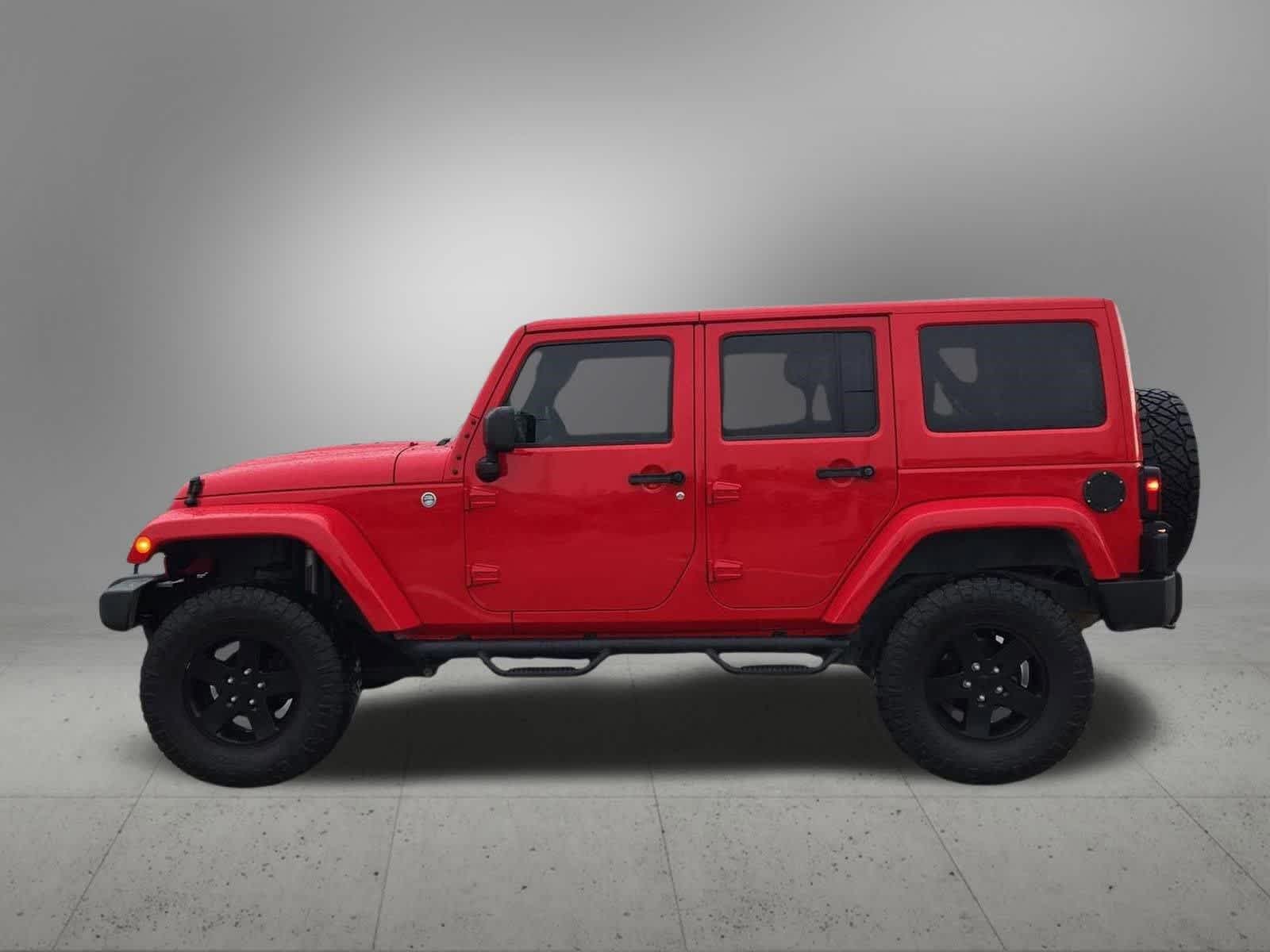 Thumbnail: 2015 Jeep Wrangler - 3