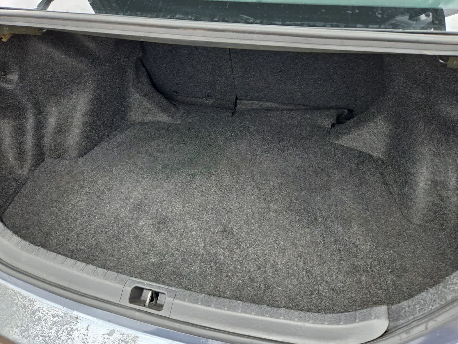2017 Toyota Corolla LE - Photo 31