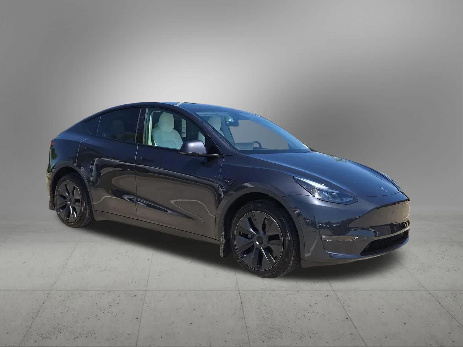 Thumbnail: 2025 Tesla Model Y - 8