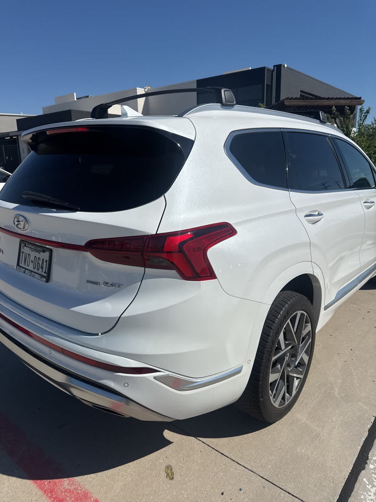Thumbnail: 2022 Hyundai Santa Fe - 3