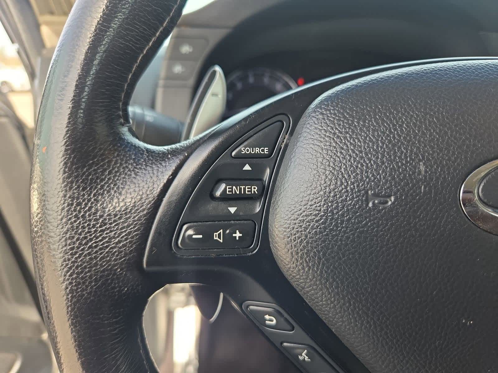 Thumbnail: 2010 INFINITI G37 - 22