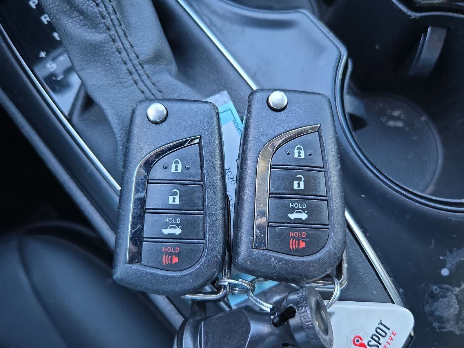 Thumbnail: 2020 Toyota Camry - 31