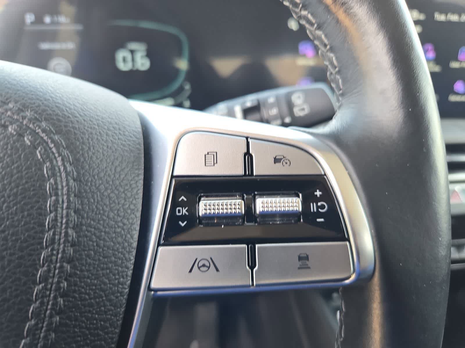 Thumbnail: 2023 Kia Telluride - 24