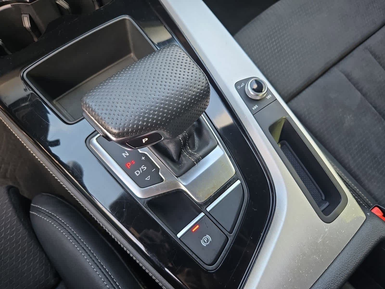 Thumbnail: 2023 Audi A4 - 33