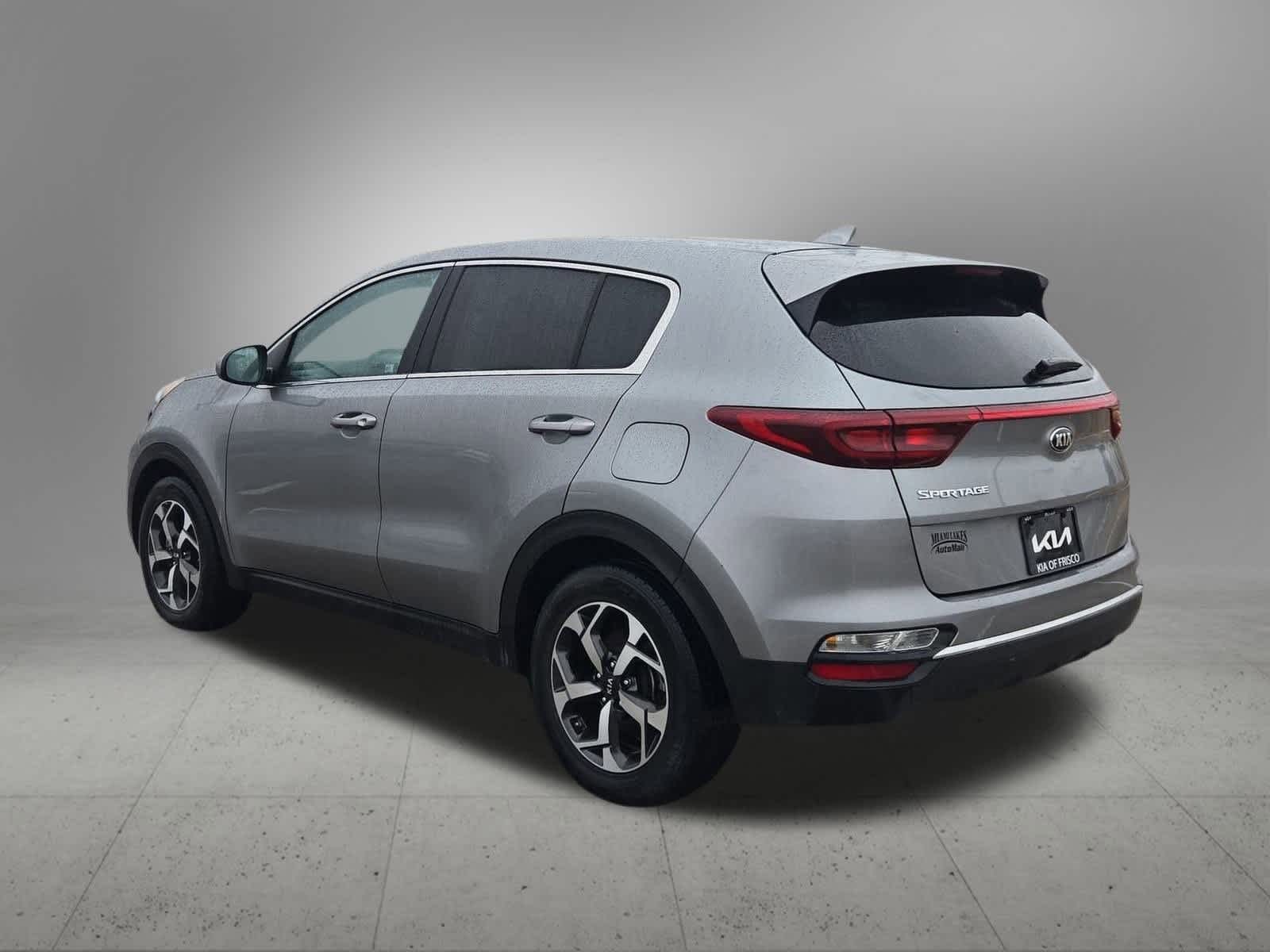 Thumbnail: 2022 Kia Sportage - 4