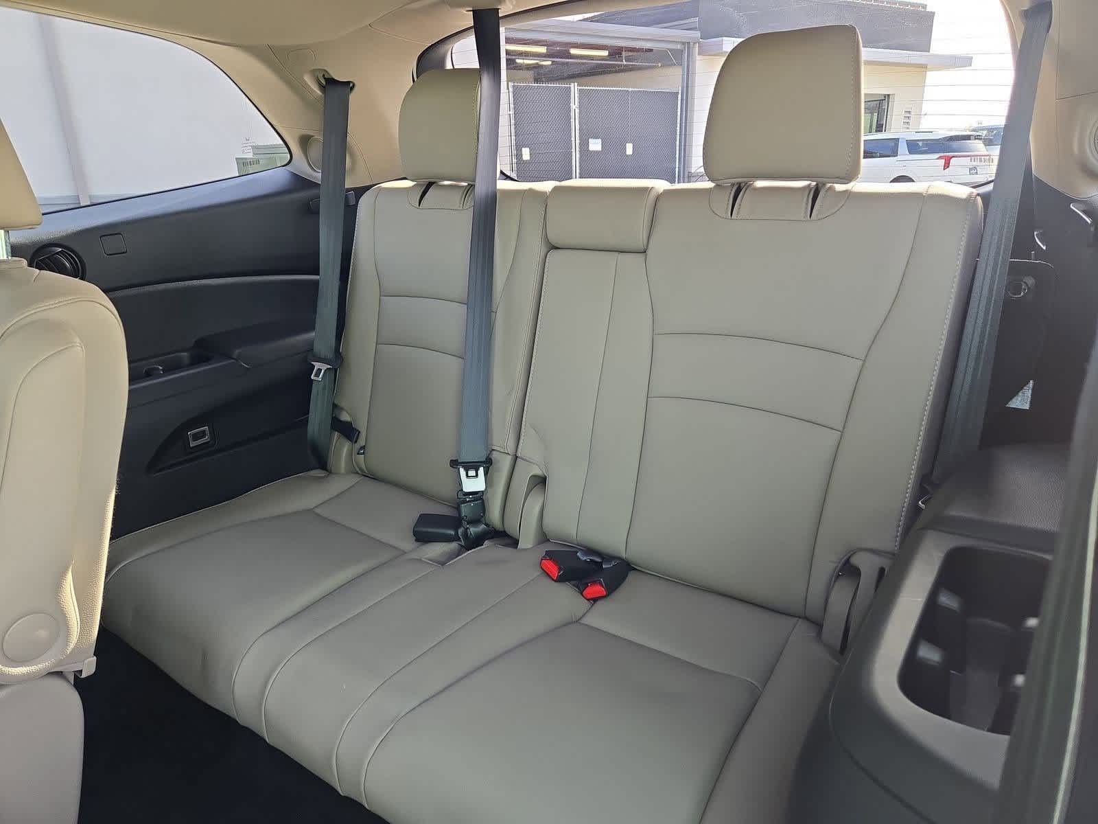 Thumbnail: 2022 Honda Pilot - 36