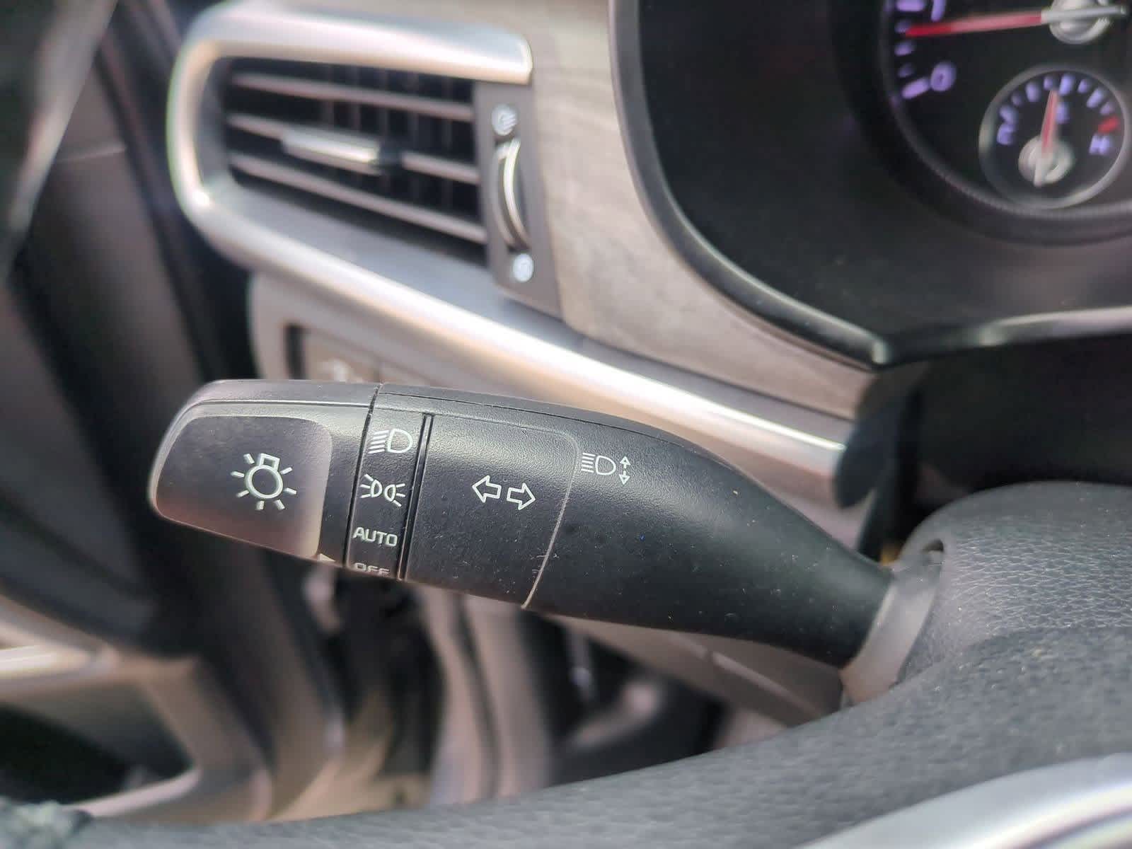 Thumbnail: 2020 Kia Telluride - 27