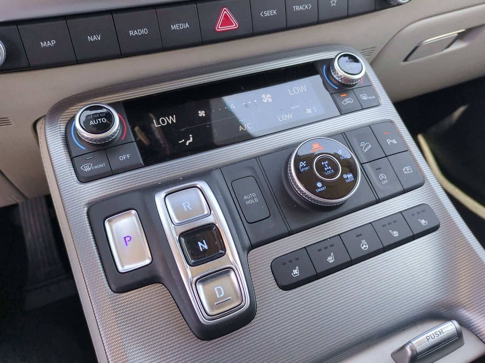 Thumbnail: 2023 Hyundai Palisade - 33