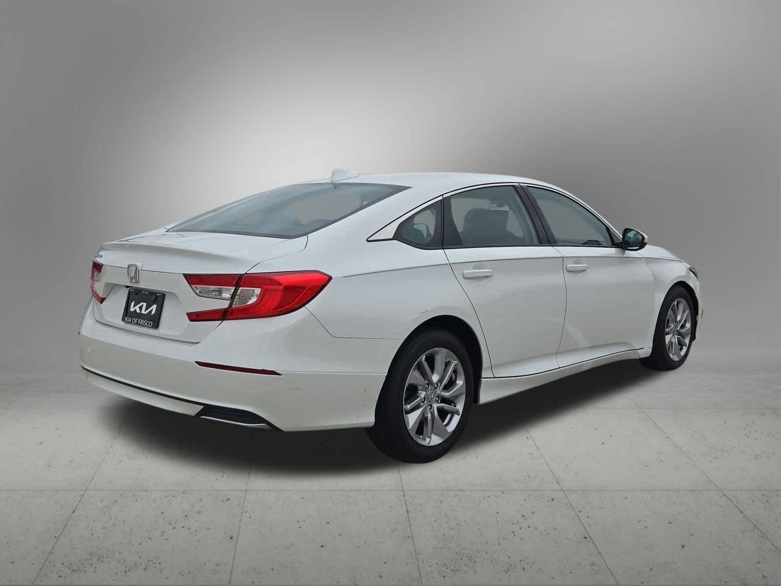 Thumbnail: 2019 Honda Accord - 6